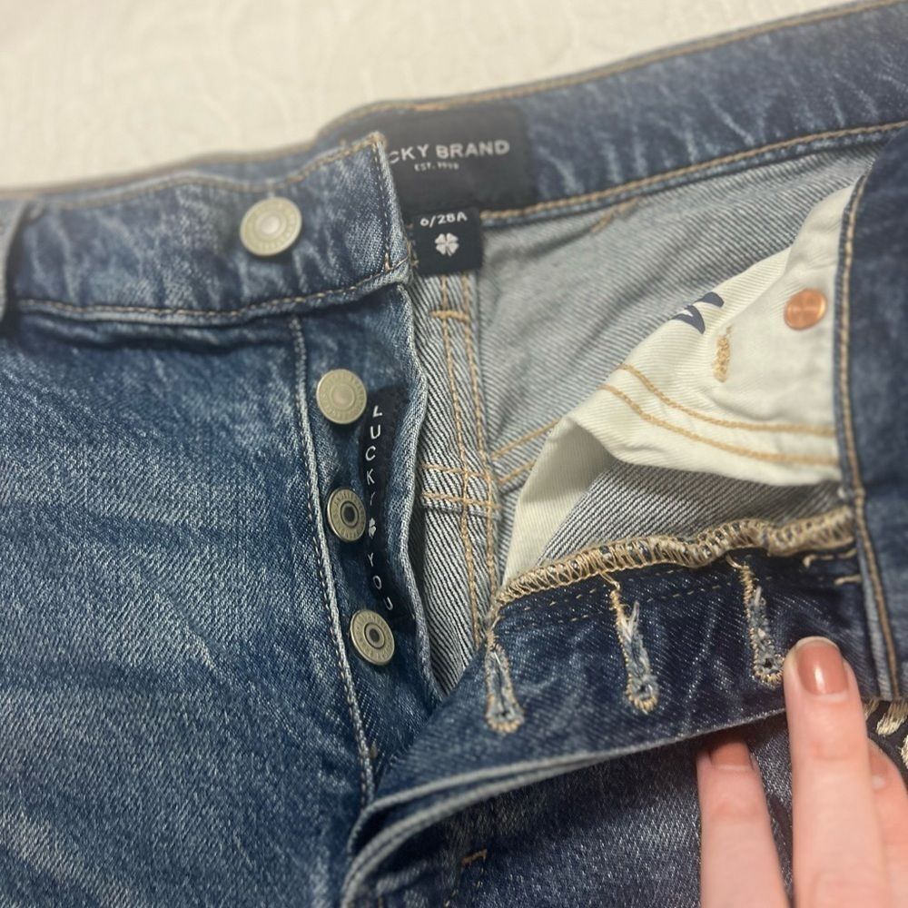 Lucky Brand Jeans Lucky Brand Jeans
Drew Mom High Rise Taper butterfly 6 28 - Picture 11 of 14